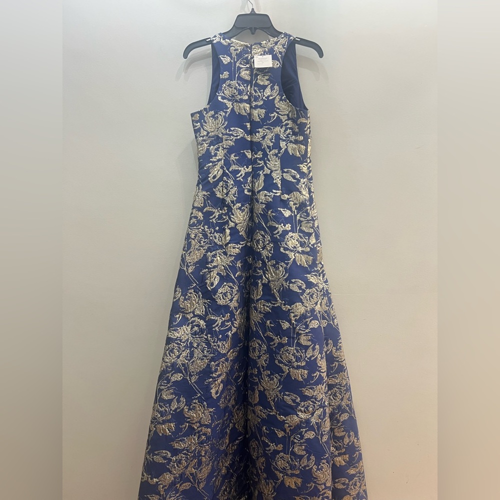 Aidan Aiden Mattox jacquard fit and flare sleeveless V-Neck long gown - Picture 6 of 8